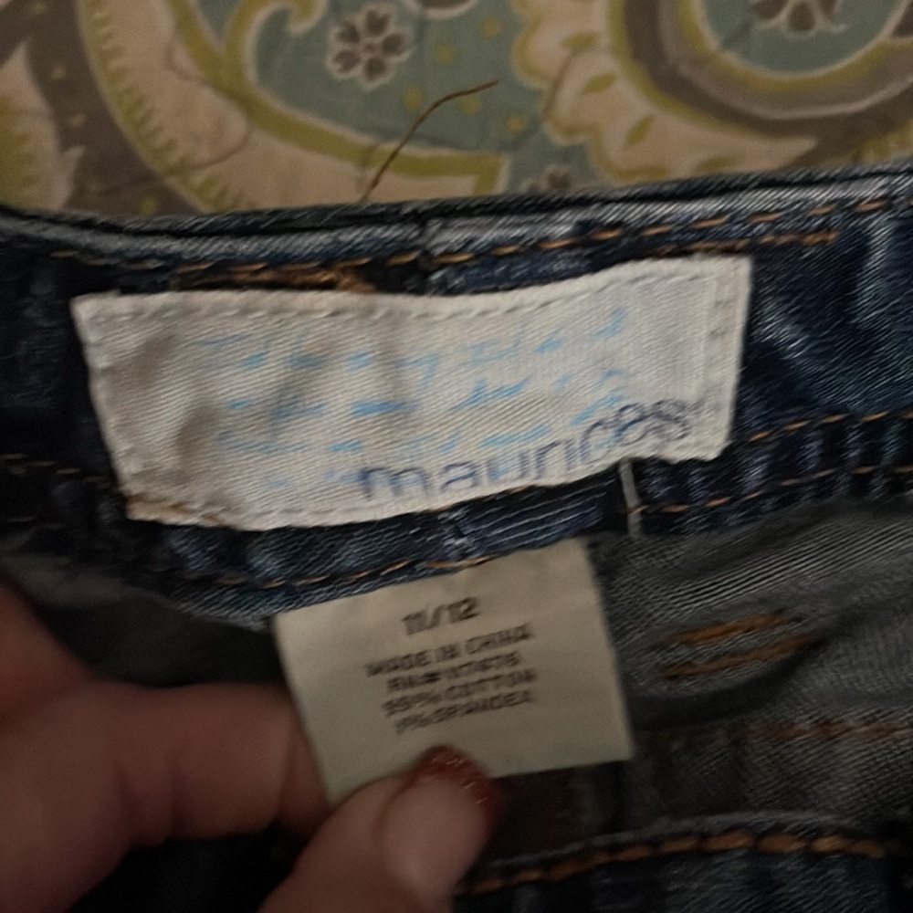 Jean Capris - image 2